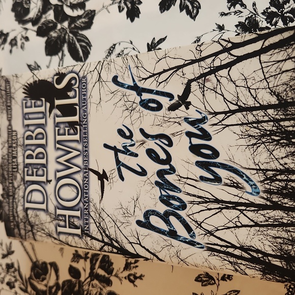 The Bones of you by Debbie Howells m5 - Picture 2 of 8